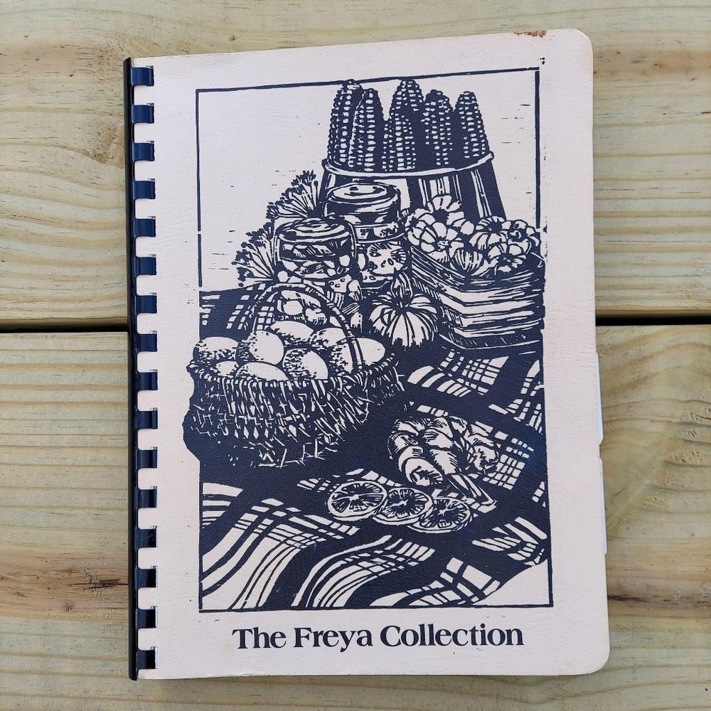 1982 Freya Collection Cookbook Vintage Kitchen